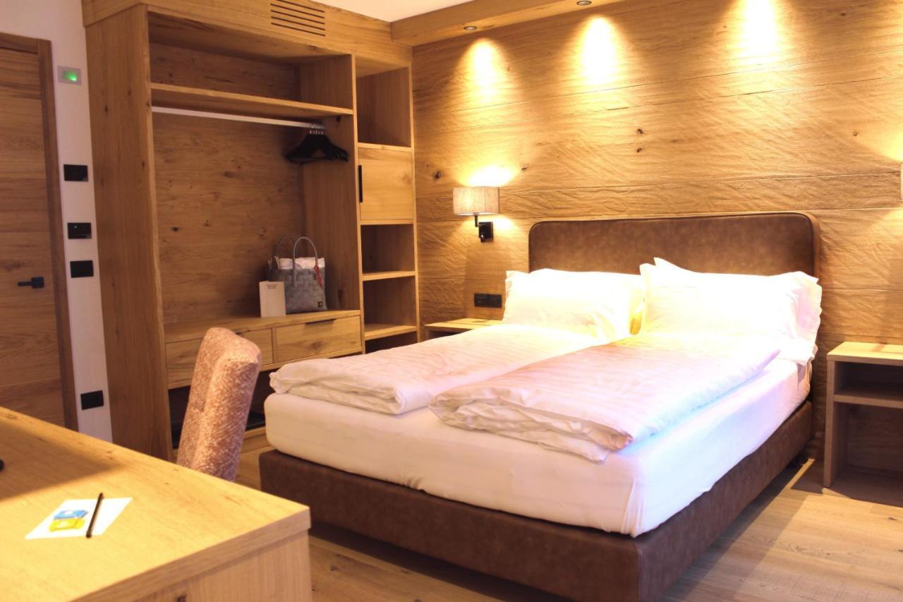 Hotel Li Anta Rossa Livigno Luaran gambar